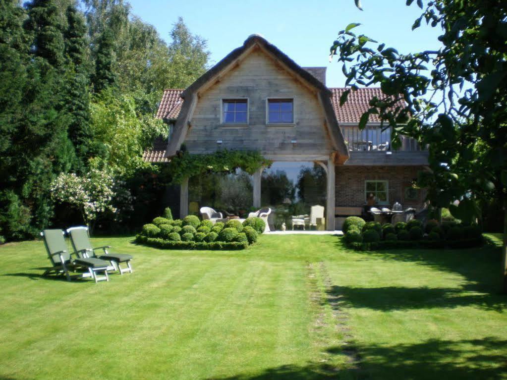 B&B Cosy Cottage Schoonaarde Exterior foto
